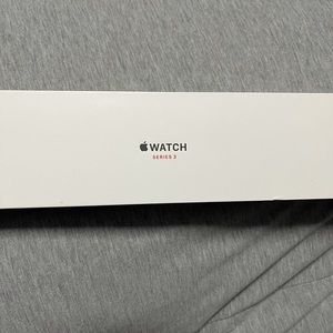 Apple Watch Series 3 (sold in another app)